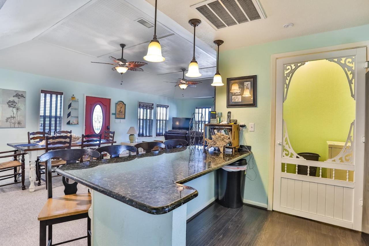 Escape From The Storm Villa Bolivar Peninsula Bagian luar foto